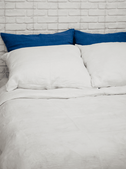 Housse de coussin en lin doux blanc neige